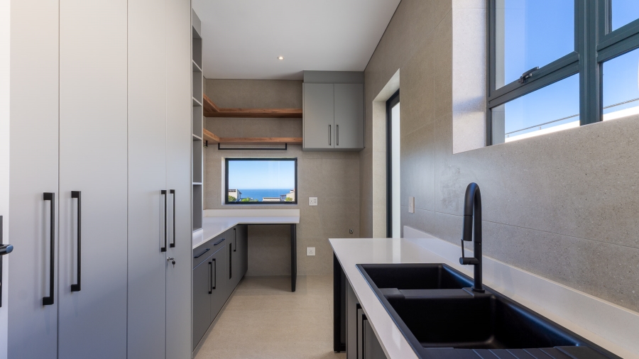 4 Bedroom Property for Sale in Oubaai Western Cape